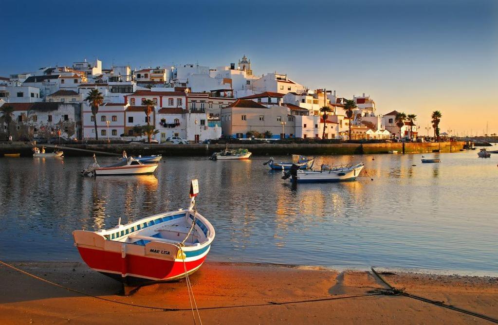 Superb Beach Townhouse At Vila Gaivota Resort Ferragudo Eksteriør bilde