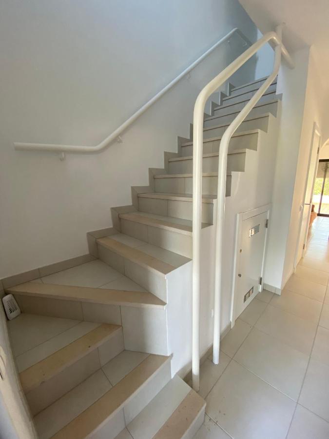Superb Beach Townhouse At Vila Gaivota Resort Ferragudo Eksteriør bilde