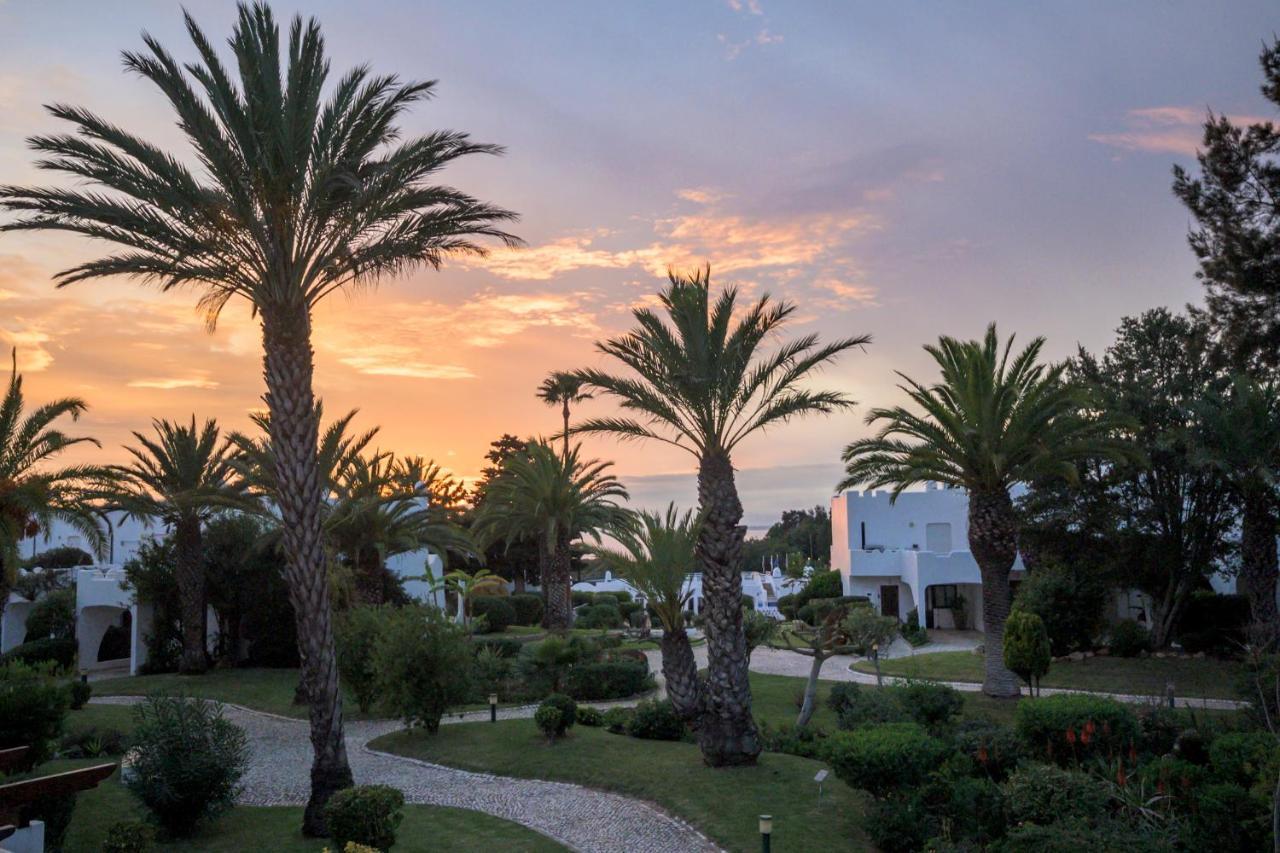 Superb Beach Townhouse At Vila Gaivota Resort Ferragudo Eksteriør bilde