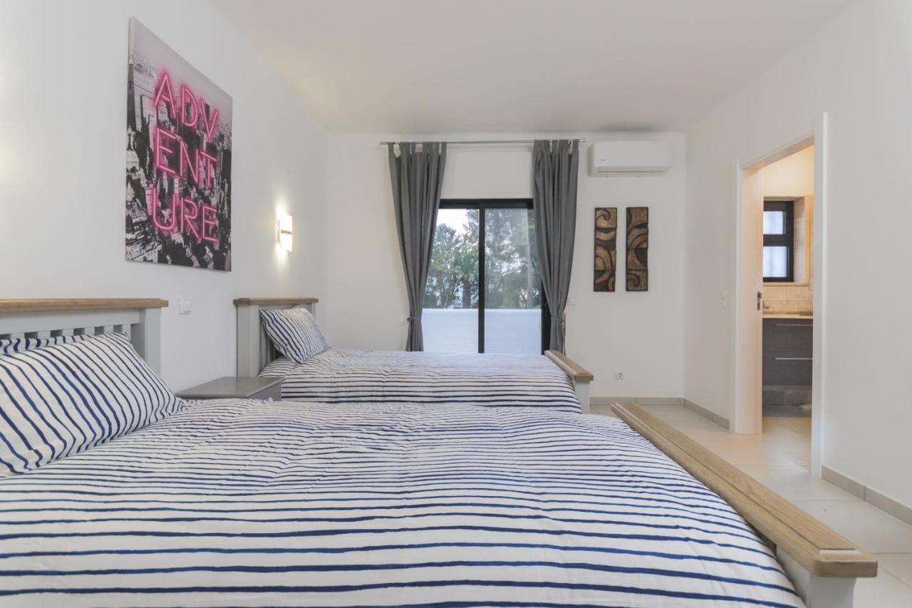 Superb Beach Townhouse At Vila Gaivota Resort Ferragudo Eksteriør bilde