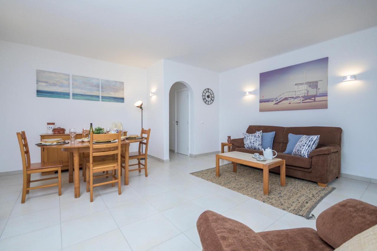 Superb Beach Townhouse At Vila Gaivota Resort Ferragudo Eksteriør bilde