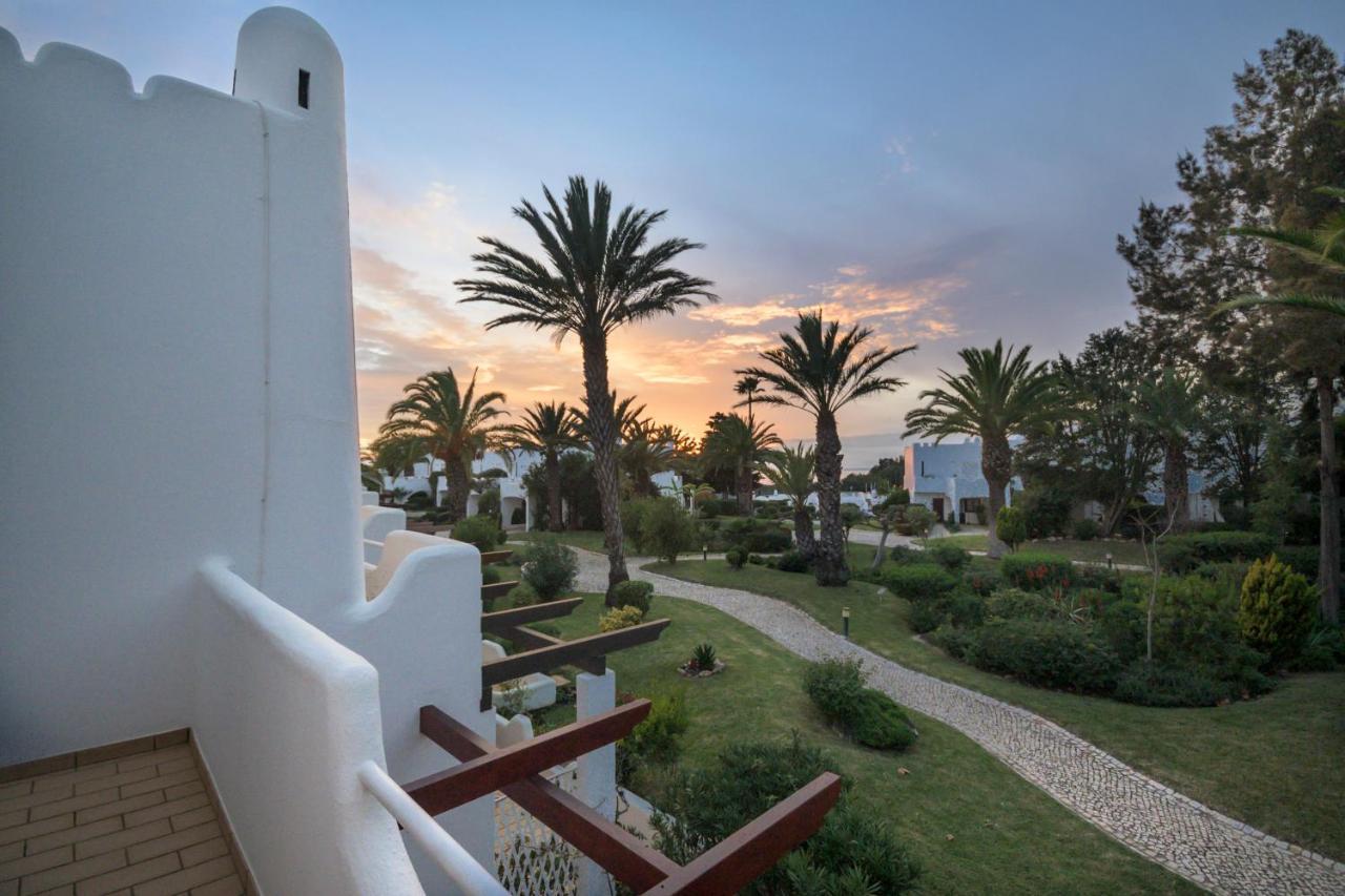 Superb Beach Townhouse At Vila Gaivota Resort Ferragudo Eksteriør bilde
