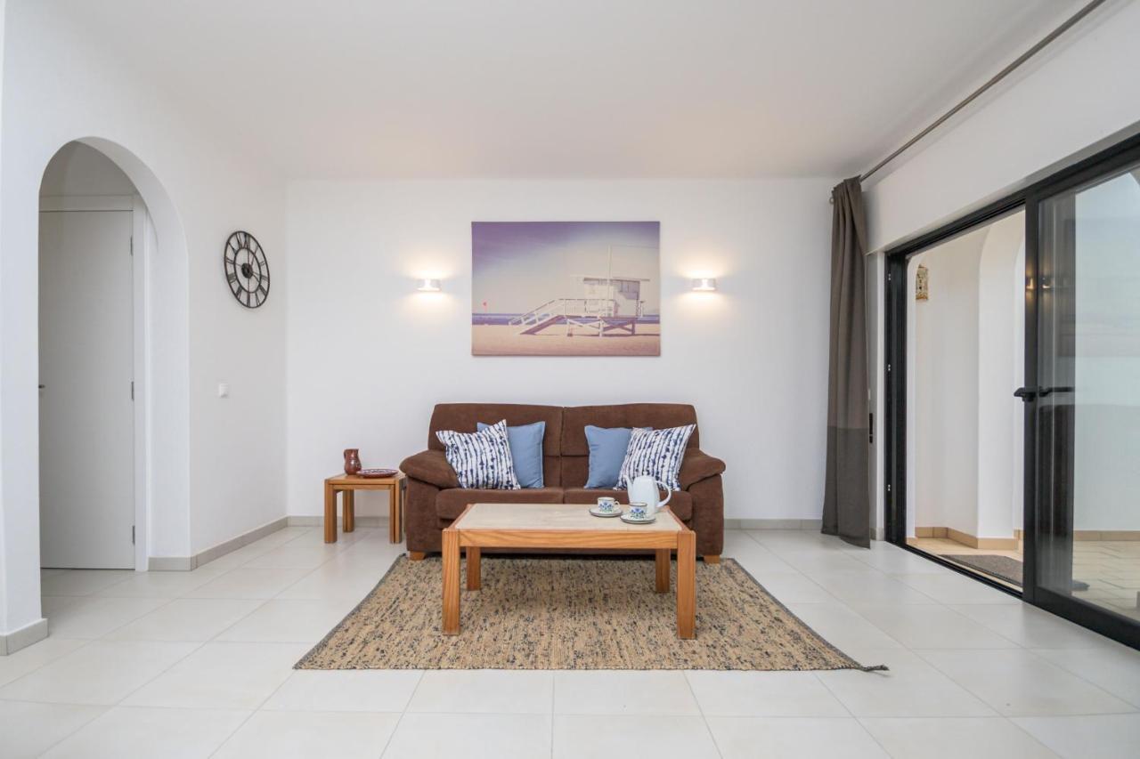 Superb Beach Townhouse At Vila Gaivota Resort Ferragudo Eksteriør bilde